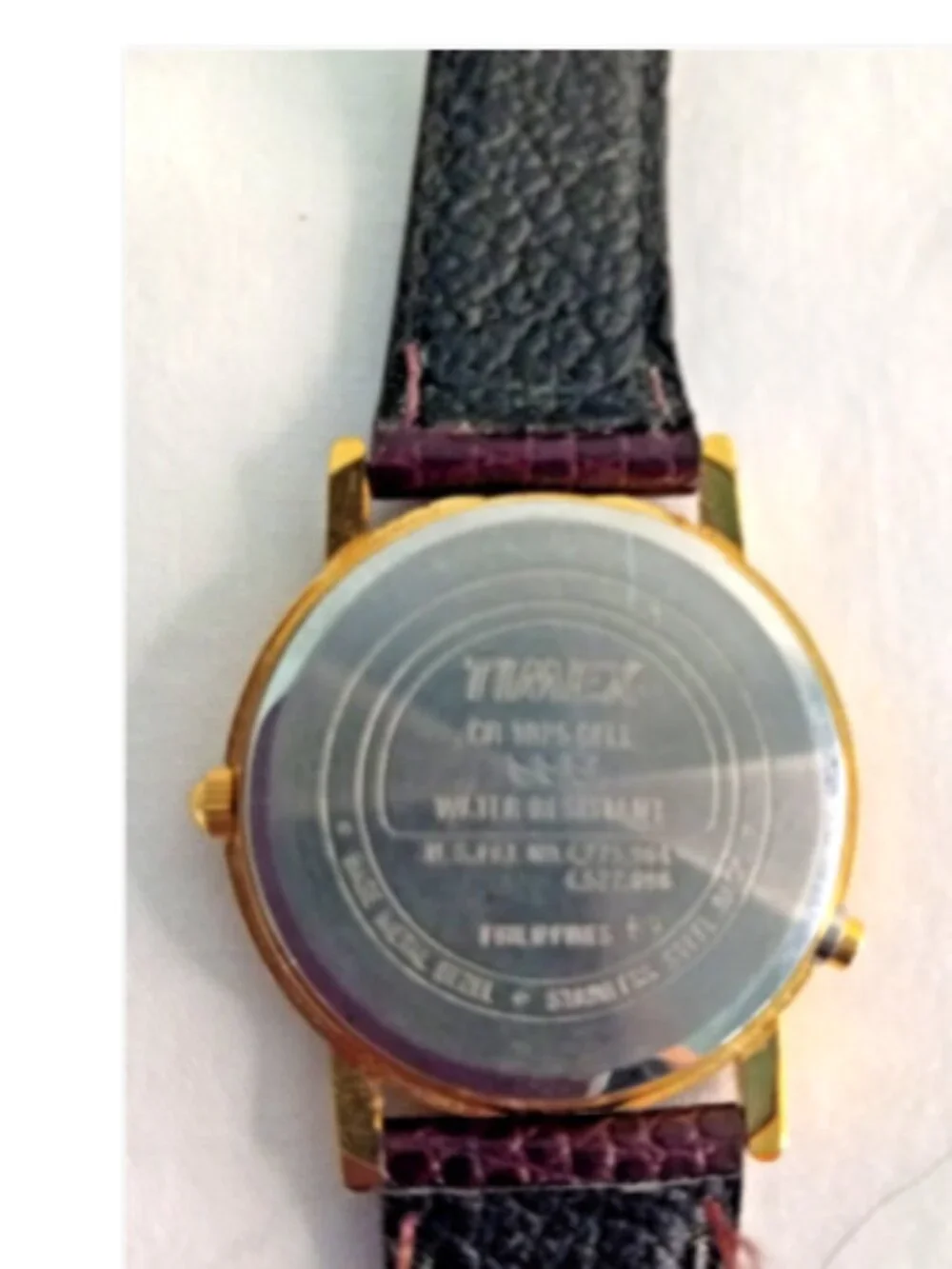 Vintage 1993 Timex Indiglo 32mm Women's Quartz Watch Gold Tone Leather Runs